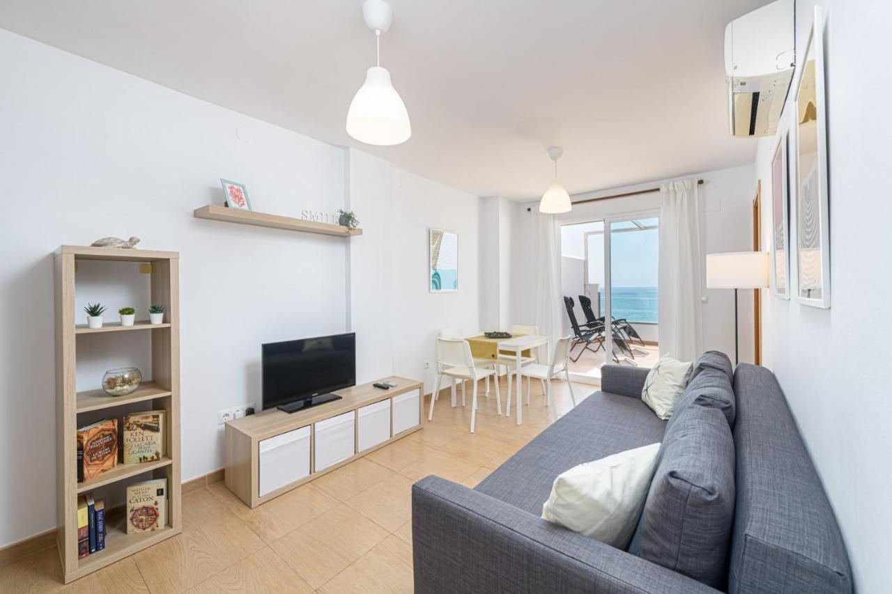 Wintowinrentals Amazing Front Sea View & Relax Torre de Benagalbon Exterior photo